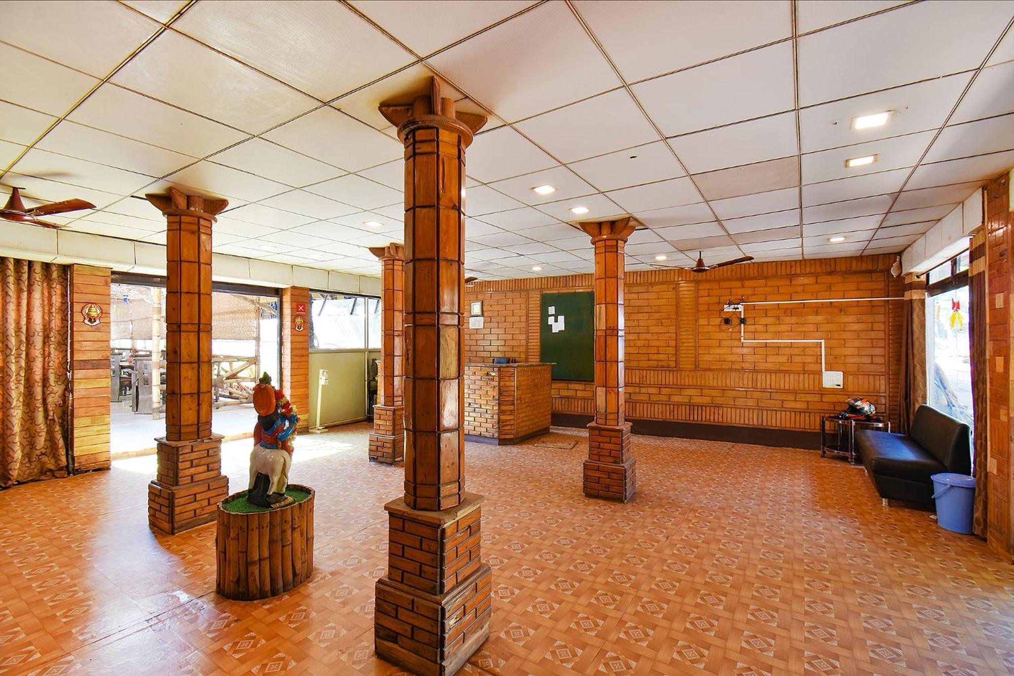 Fabhotel Kris Resort - Nr Calangute Beach Eksteriør billede