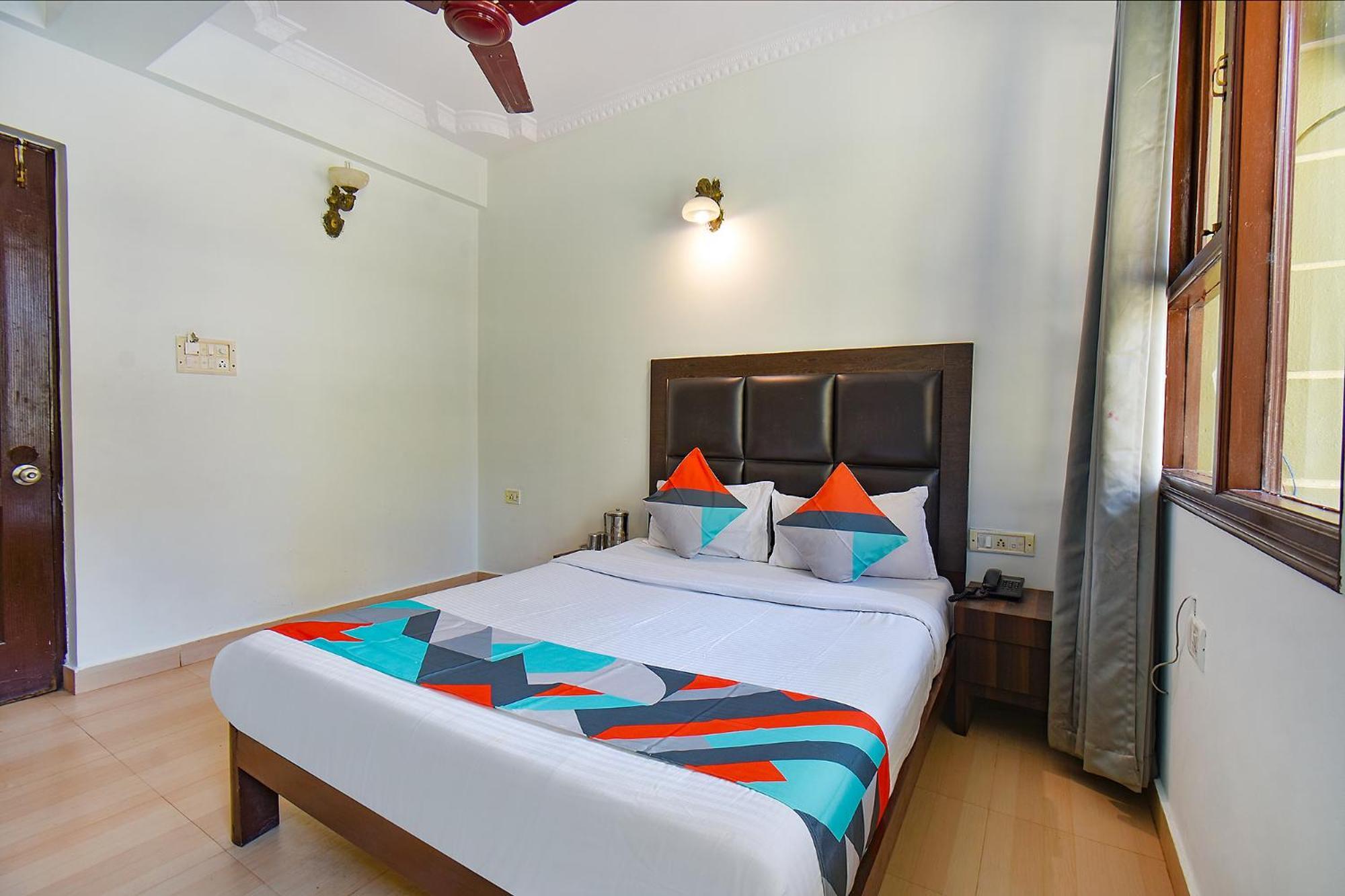 Fabhotel Kris Resort - Nr Calangute Beach Eksteriør billede